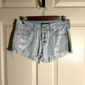 Abercrombie and Fitch women's light blue shorts size waist 27